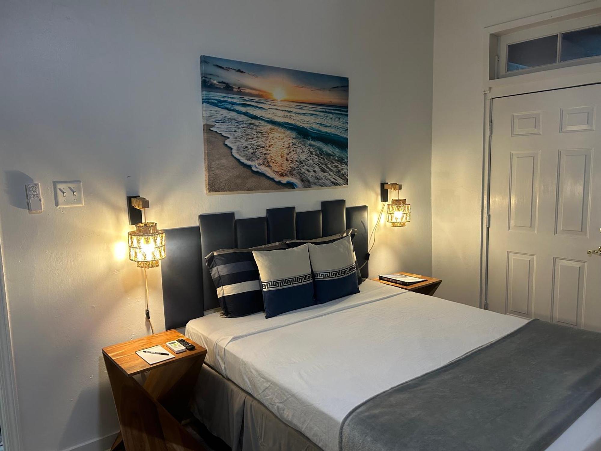 Bed and Breakfast The Royal Nest Trinidad Diego Martin Экстерьер фото